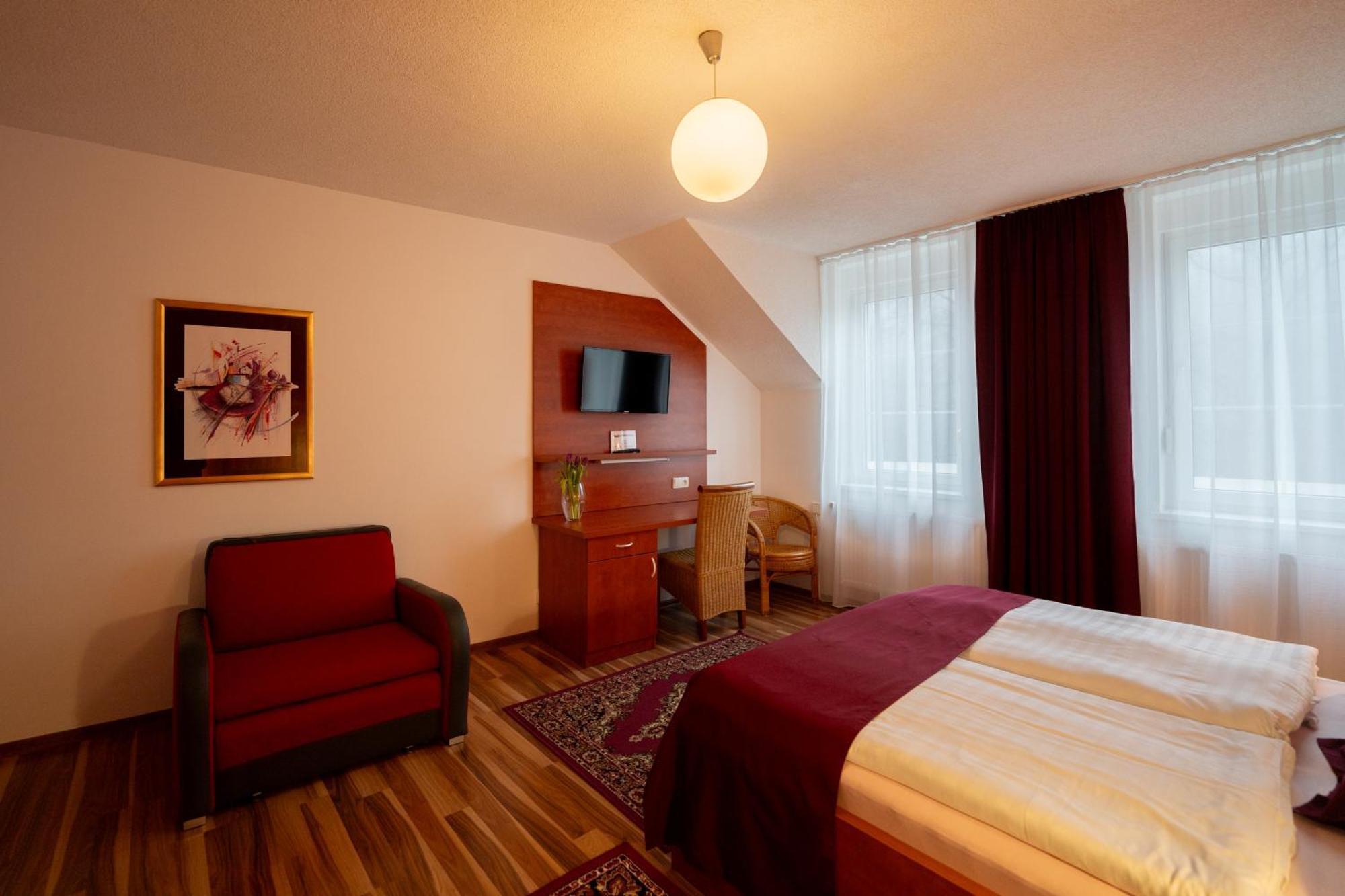 Hotel Na Pekarne Sušice Zewnętrze zdjęcie